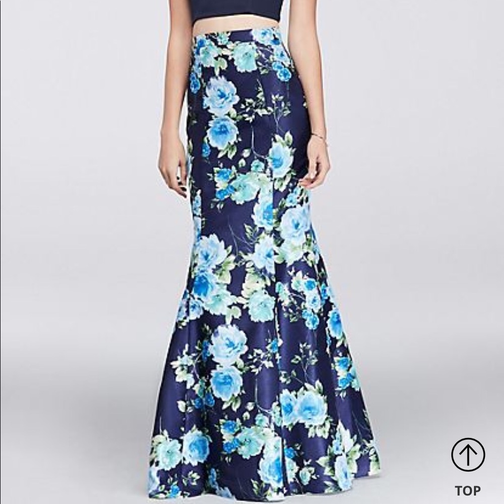 Crop top with floral mermaid Two- piece dress